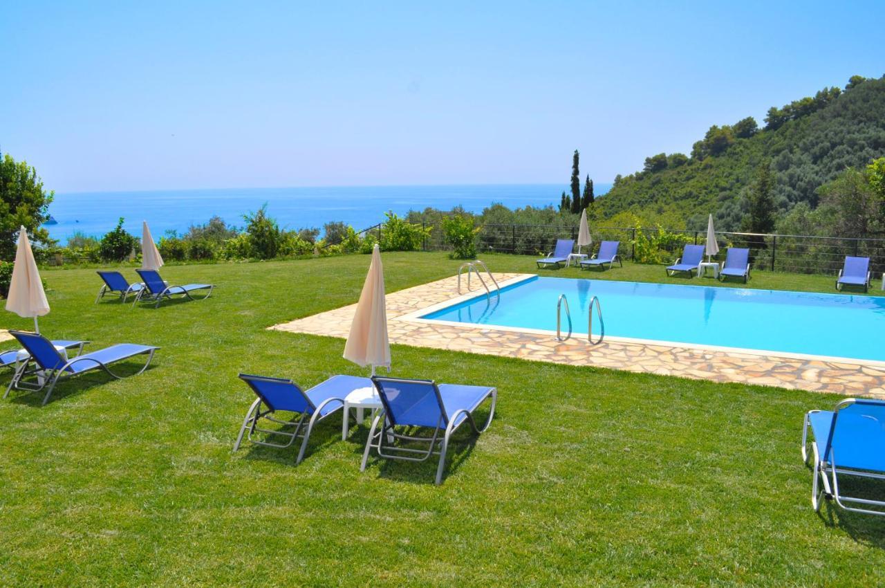 Luxury Loft Apartment With Pool - Pelekas Beach, Corfu Ngoại thất bức ảnh