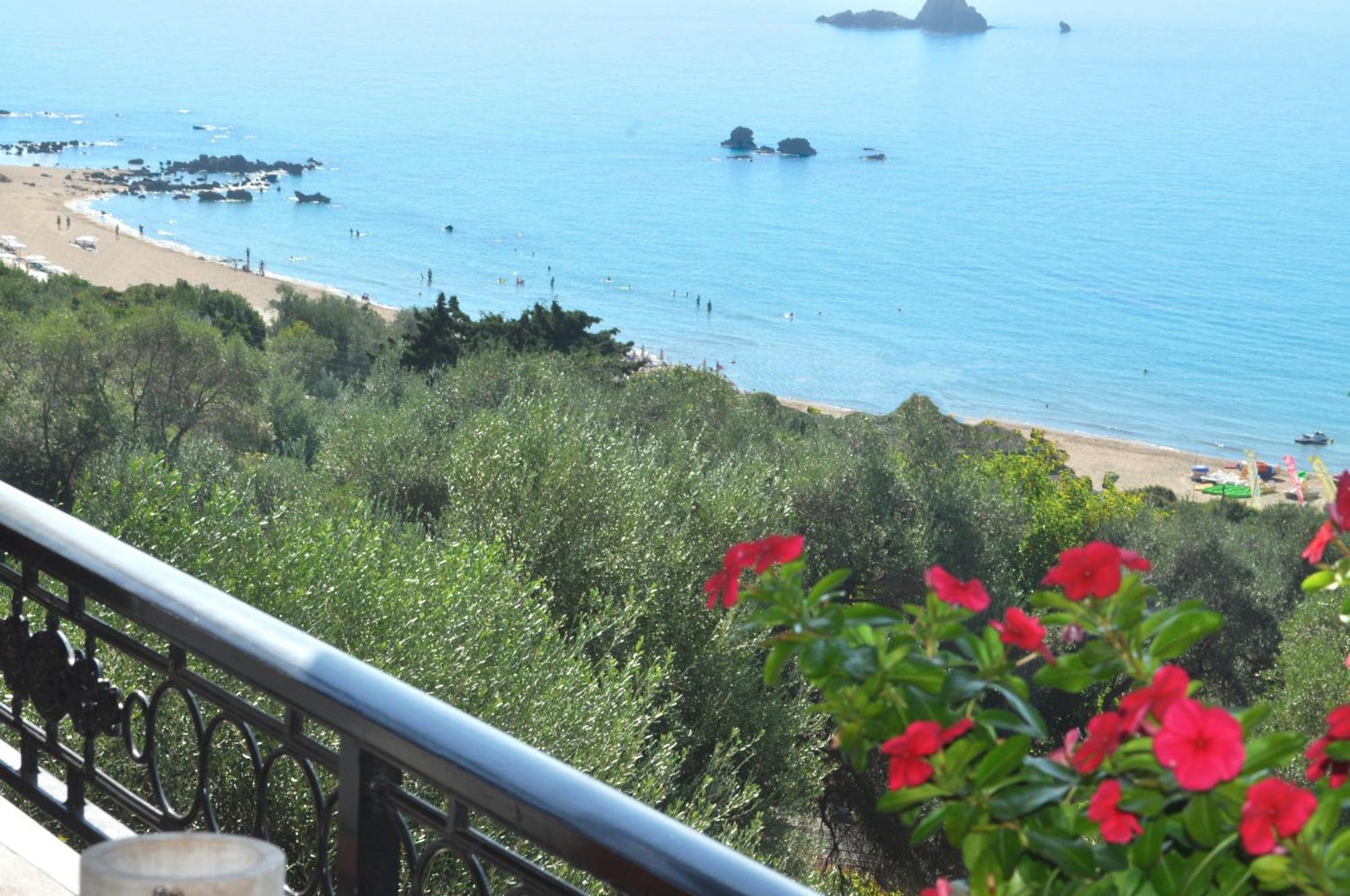 Luxury Loft Apartment With Pool - Pelekas Beach, Corfu Ngoại thất bức ảnh