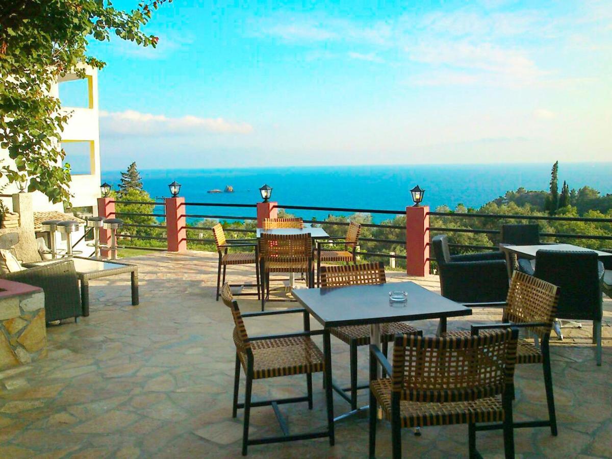 Luxury Loft Apartment With Pool - Pelekas Beach, Corfu Ngoại thất bức ảnh