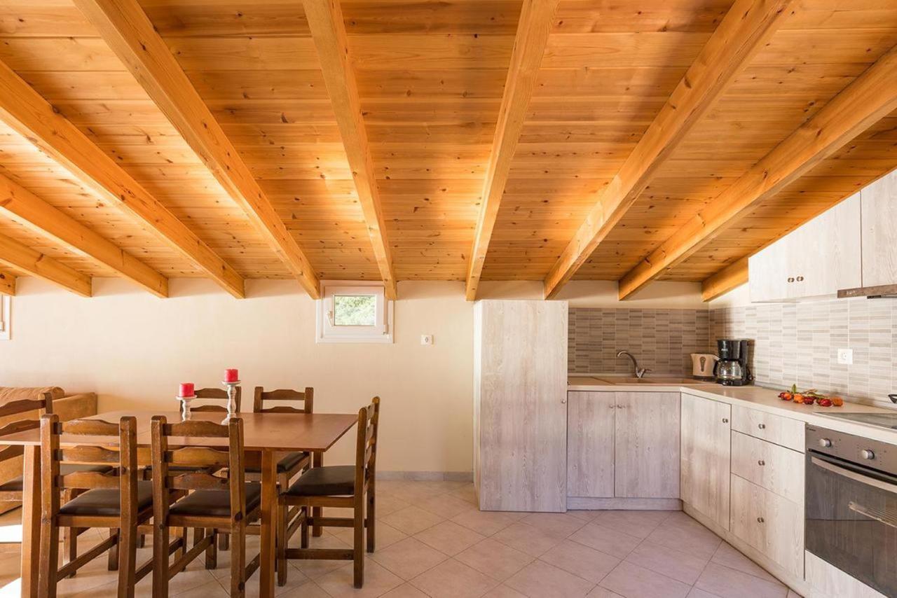 Luxury Loft Apartment With Pool - Pelekas Beach, Corfu Ngoại thất bức ảnh