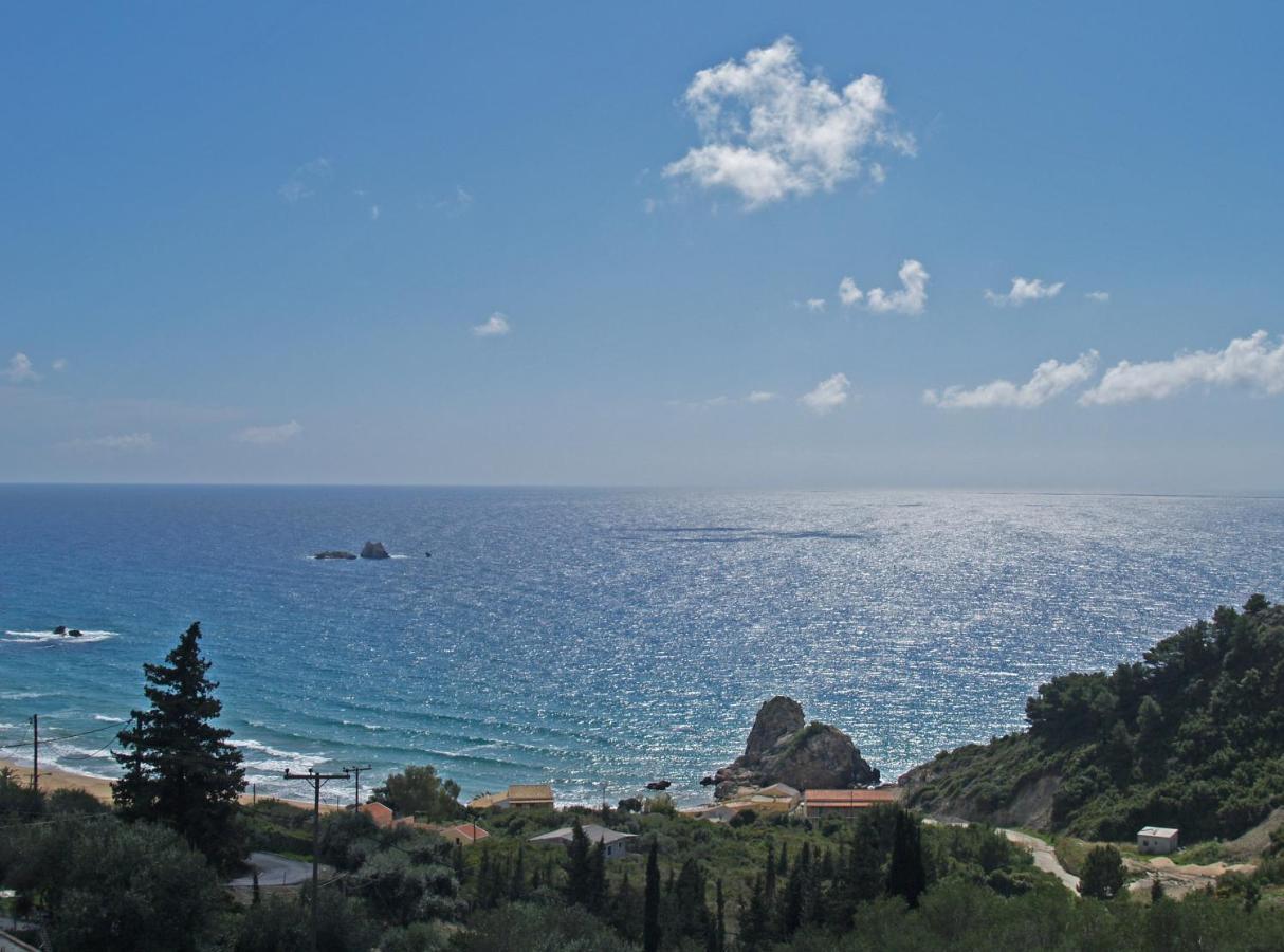 Luxury Loft Apartment With Pool - Pelekas Beach, Corfu Ngoại thất bức ảnh