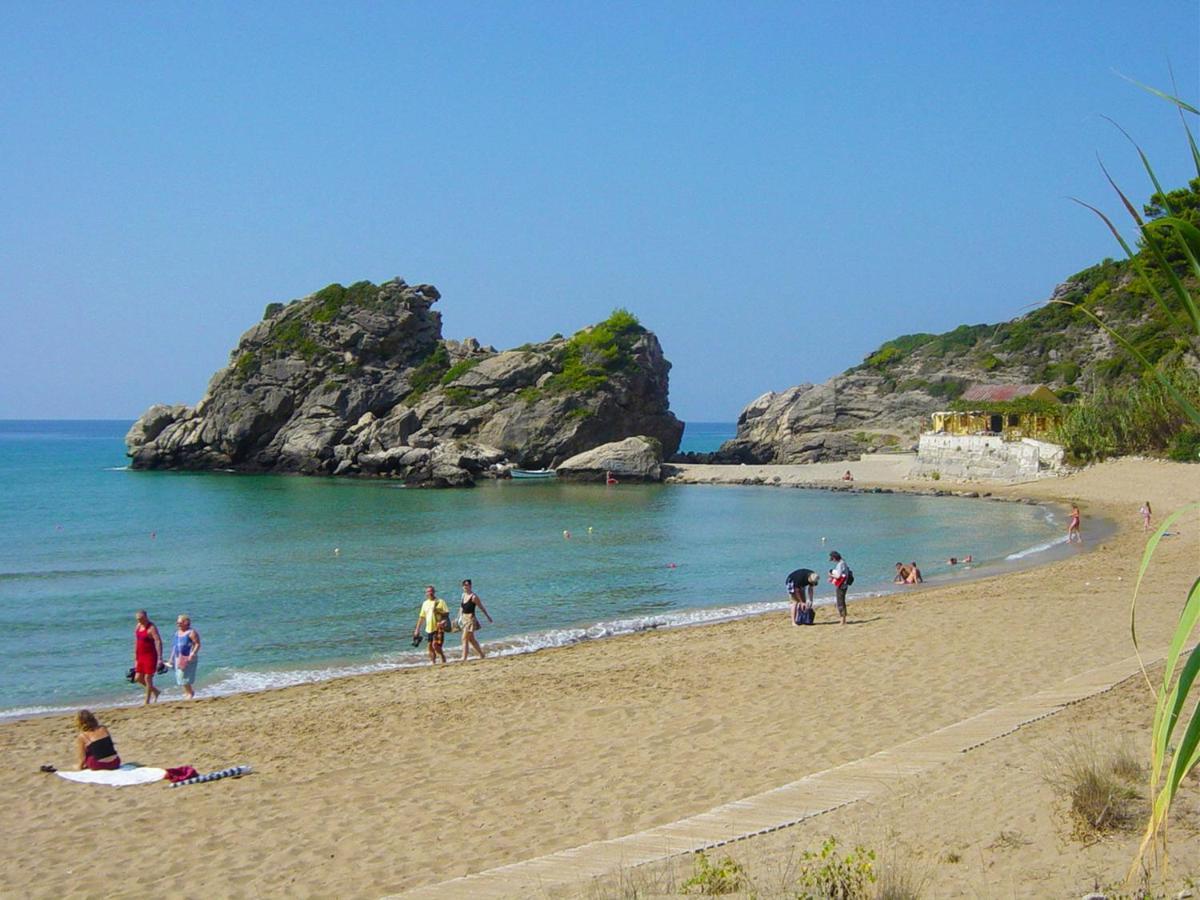 Luxury Loft Apartment With Pool - Pelekas Beach, Corfu Ngoại thất bức ảnh